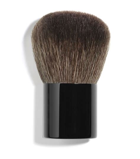 chanel petit pinceau kabuki brush review|Chanel brush review.